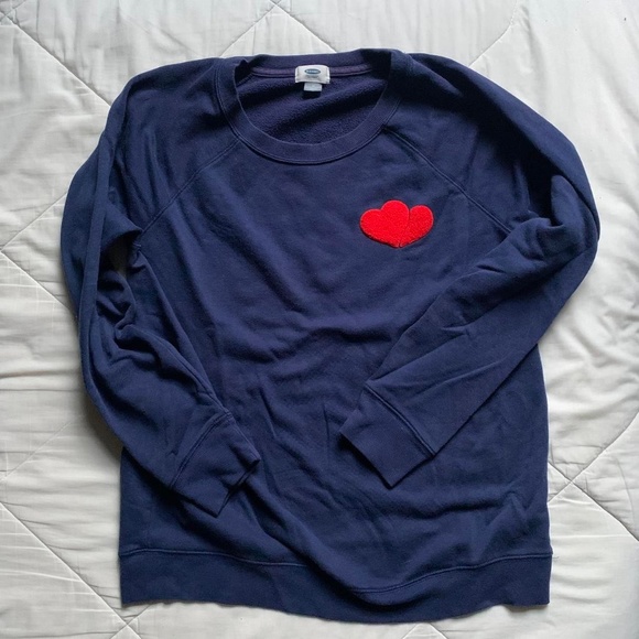 Old Navy women's navy blue crew neck sweatshirt with heart patch, size medium - Picture 1 of 3